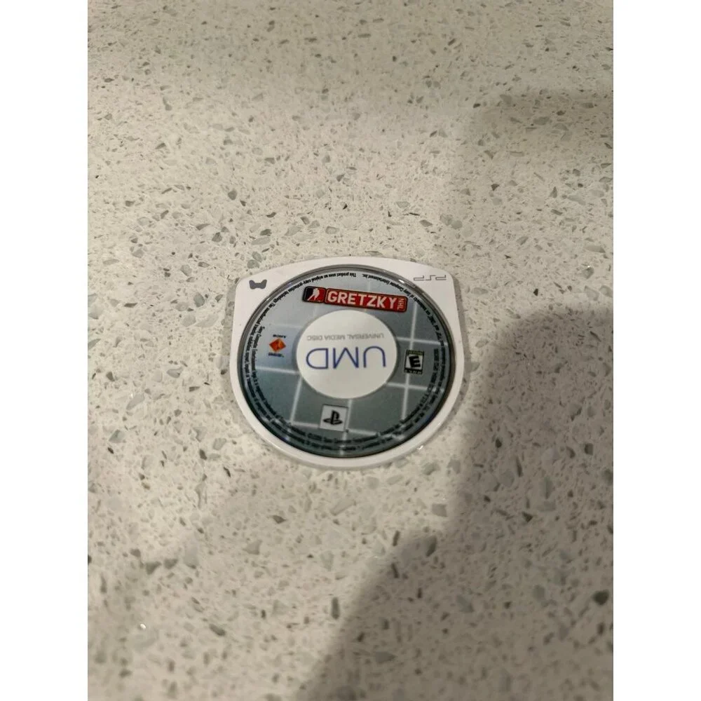 Gretzky‎ NHL Psp- Authentic Tested!  (G7)